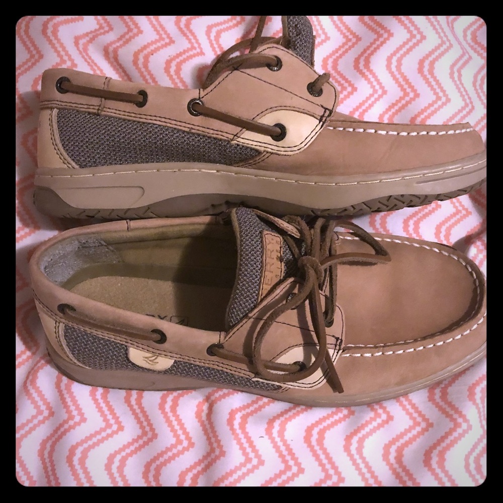 Sperry’s Men’s 7 (Woman’s 9)